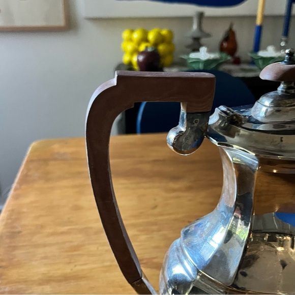 Antique Edwardian Enland Sheffield Lonsdale Silverpate Teapot - Picture 4 of 9